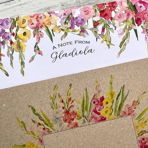 Juego de 20 papeles de carta personalizados GLADIOLI - Papel de notas personalizado - Regalo de papelería femenina para ella Juego de cartas con diseño floral