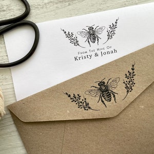 Juego de papel de escritura personalizado - BUMBLE BEE - Juego de 20 - Papel de notas personalizado para abejas con billetera de almacenamiento opcional