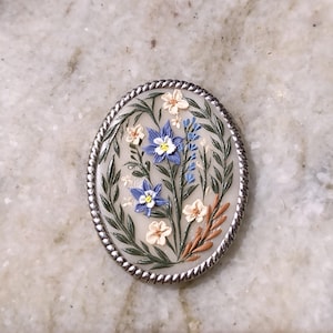 Individuelle Blumen Bolokrawatte: Handgemachte Westernkleidung Bild 15