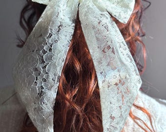 Large Lace Bow - Romantic Hair Accessory