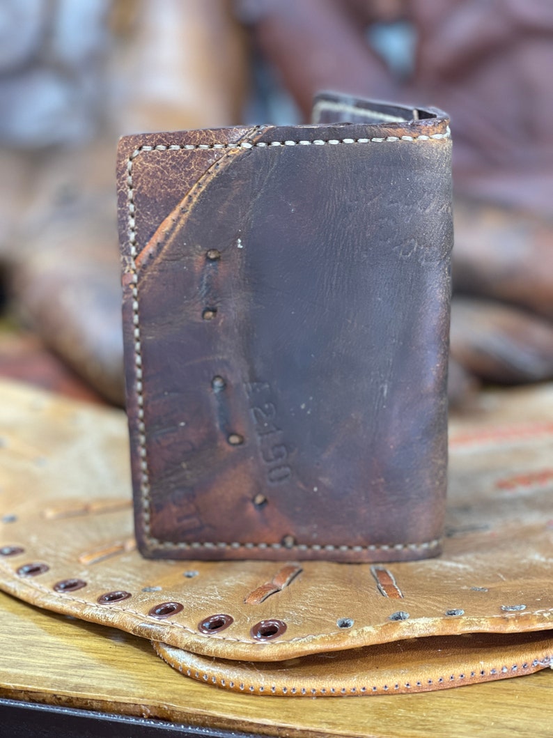 Early Vintage Glove Leather Card Wallet