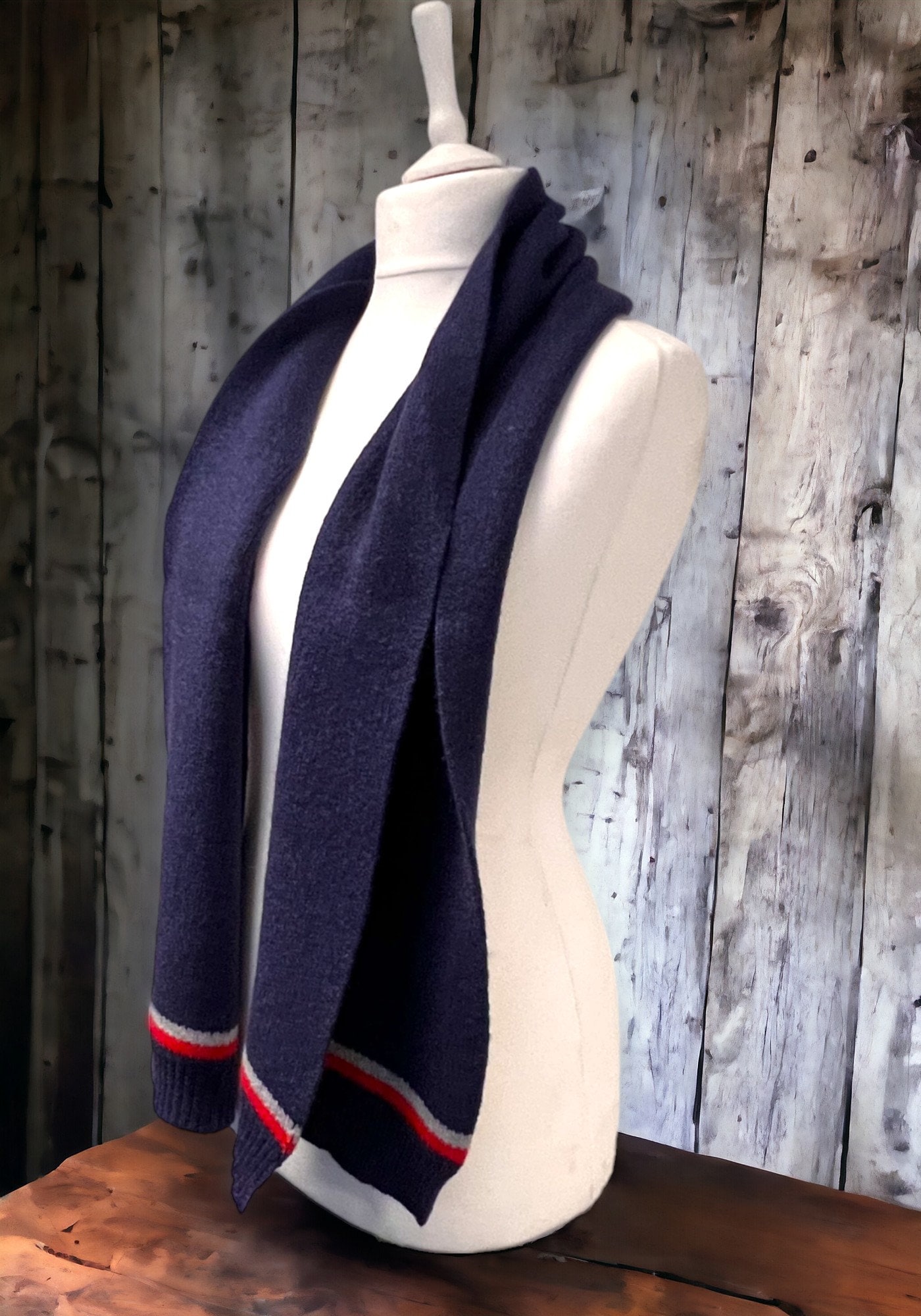 Lot De Foulards Navy Et Red - Rayés, Pour Femme, Occasion, Saison Automne/hiver