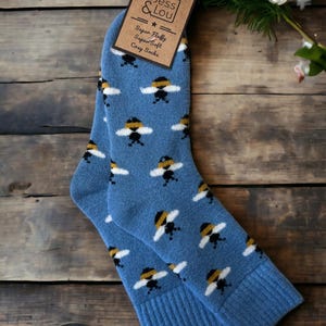 Regalo para ella / Calcetines cómodos con canalé Busy Bee / Regalo perfecto / Vendedor en el Reino Unido / El más vendido / Aciano rosa gris /