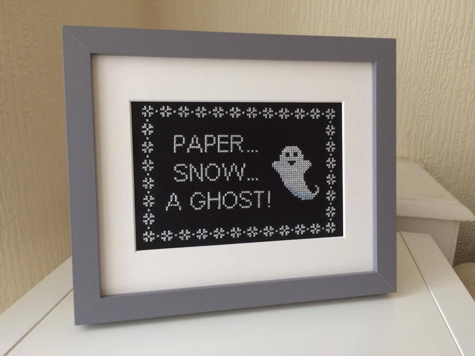 Paper Snow A Ghost Joey Tribbiani Friends Quote Cross Stitch Pattern Paper snow a ghost joey tribbiani friends quote cross stitch pattern