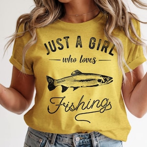 Ladies Fishing Shirt. Fly Fishing Gifts Women. Ladies Fishing Shirt. Just A Girl Who Loves Fishing