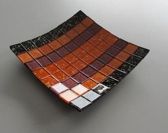 EN STOCK - Vide poche en mosaïque noir , orange, marron vétrocristal avec incrustations dorées - sans joint