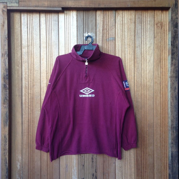 Umbro Big Logo Spellout Embroidery Sweatshirt Half