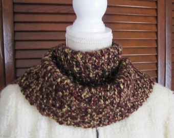 Knit Scarf, Chunky knit scarf, Infinity scarf, Brown knit scarf, Hand knitted scarf, Knit scarf with pin, Soft knit scarf, Long knit scarf