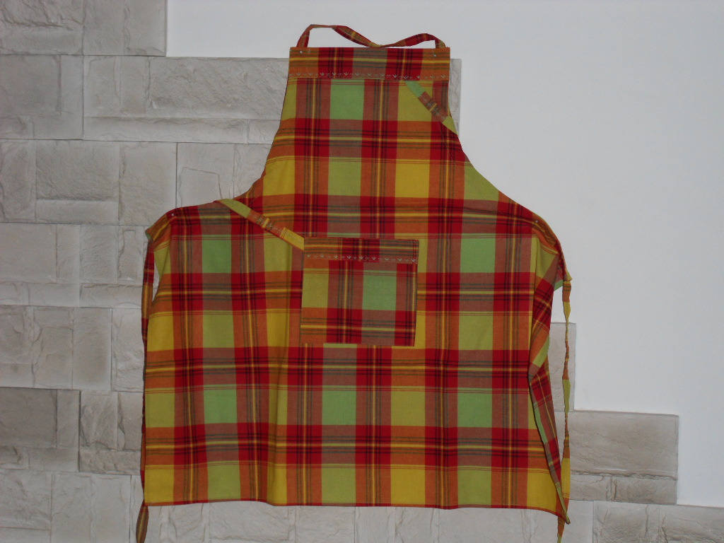 Tablier de Couleurs Exotiques Toutes Tailles. Pensez Dès Maintenant à Vos Cadeaux Noël.