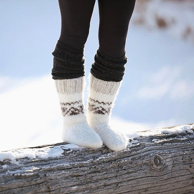 Socks of sheep/'s wool and goat/'s down