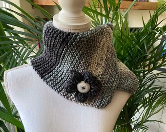 Gray neck warmer - neck wrap shawl - neck warmer -hand crochet shawl - stylish neck collar - 1qty