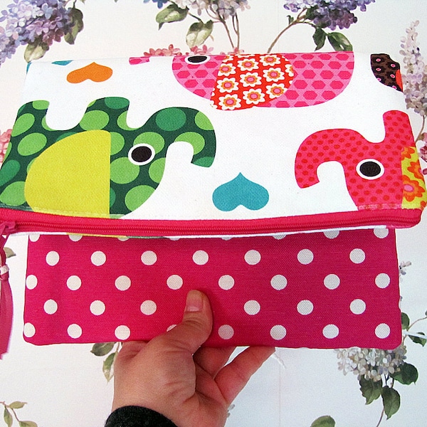 Pochette a pois con elefante: borsa a mano boho a righe, custodia per tablet (10'')