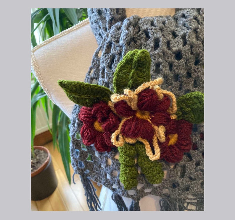 Hand crochet gray shawl with crochet flowers rectangular wrap shawl design design shawl 1 unique item 1qty image 2