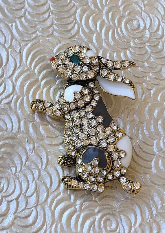 Bunny brooch clearance