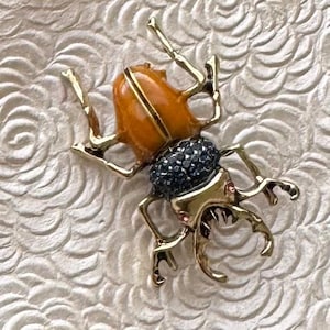 Vintage style Beetle Bug insect  Brooch