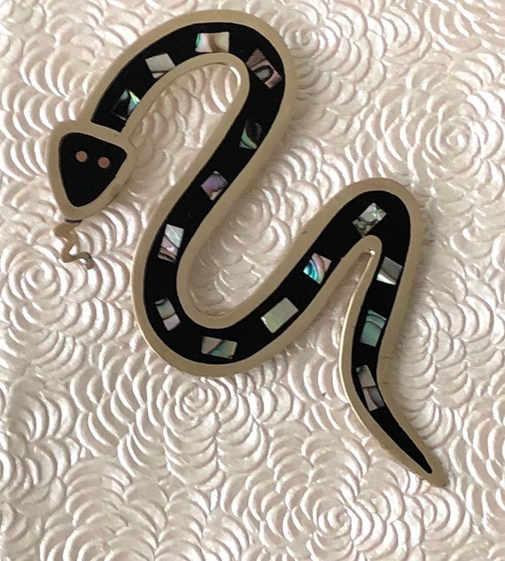 Unique vintage oversized snake snake brooch