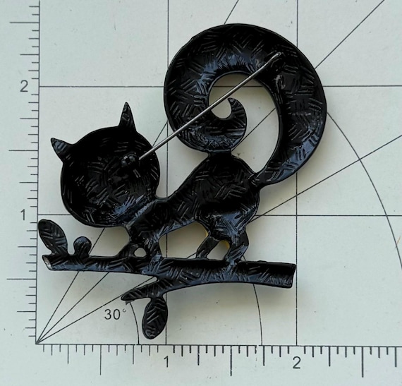 Adorable large squirrel  on a tree branch  vintag… - image 2