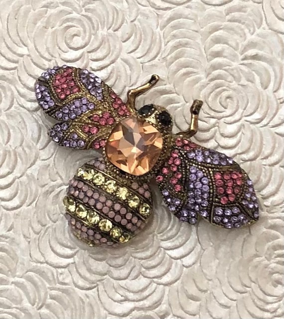 Unique vintage style bee brooch - image 1