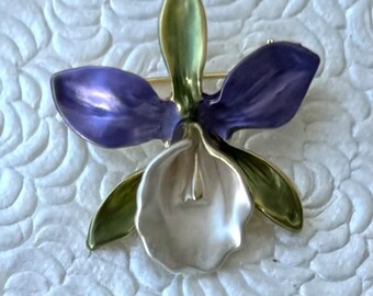 Lovely vintage  style orchid flower brooch & pendant