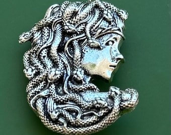 Unique medusa vintage style brooch / pendant