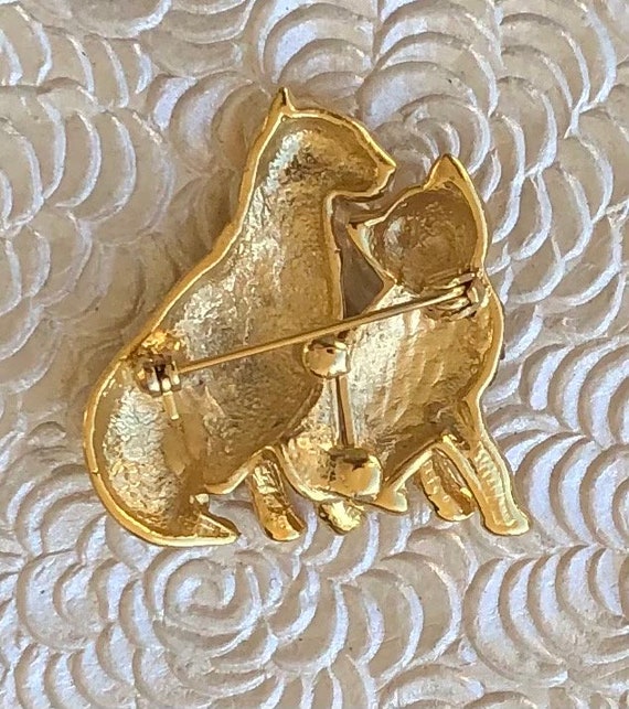 Adorable vintage two cats  brooch - image 3