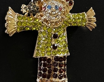 Scarecrow vintage style brooch