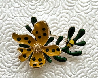 Vintage  style Ladybug On polka dot Flower  Brooch