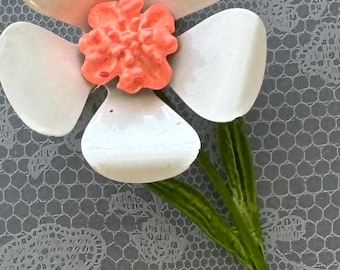 Vintage flower brooch pin