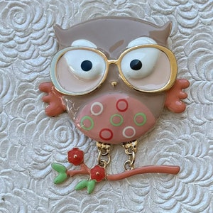 Unique vintage style large owl  brooch