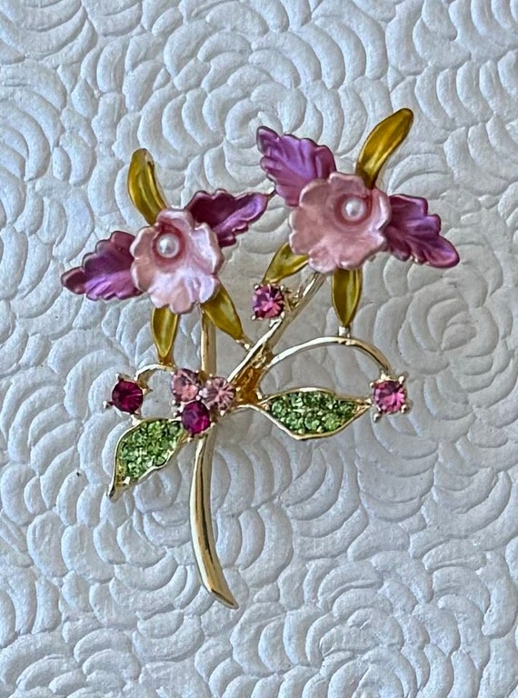 Lovely vintage  style orchid flower brooch & penda