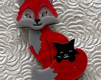 Unique Fox Vintage Style Brooch