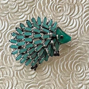 Adorable vintage style Hedgehog Brooch