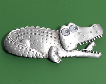 Unique vintage alligator brooch