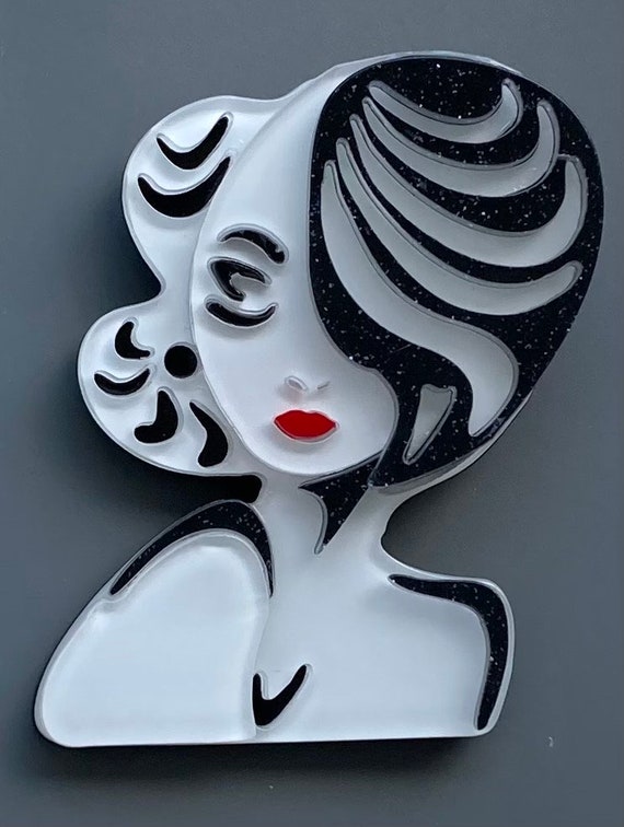 Art Deco style lady face vintage style brooch