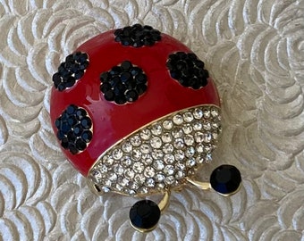 Adorable vintage style ladybug brooch pin
