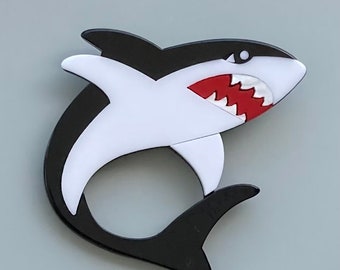 Unique large  shark vintage style Brooch in acrylic