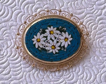 Precioso broche de micro mosaico de margarita vintage