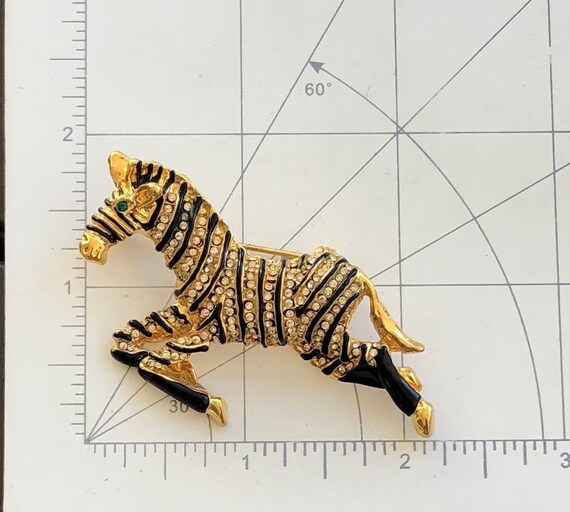 Adorable Vintage Style Large Zebra Head Brooch - Etsy