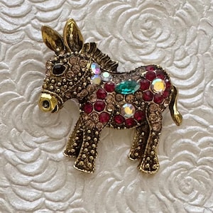 Adorable Donkey vintage style brooch