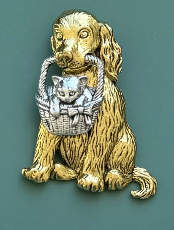 Adorable vintage style dog & cat brooch and pendan