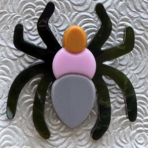 Spider acrylic vintage style brooch  pin
