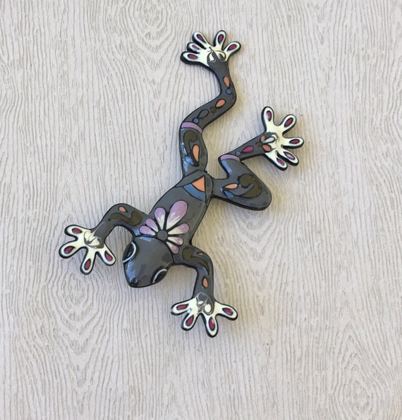 Lovely artistic Large  leaping Frog  Brooch