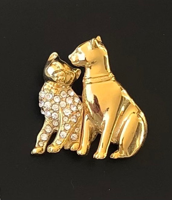 Adorable vintage two cats  brooch