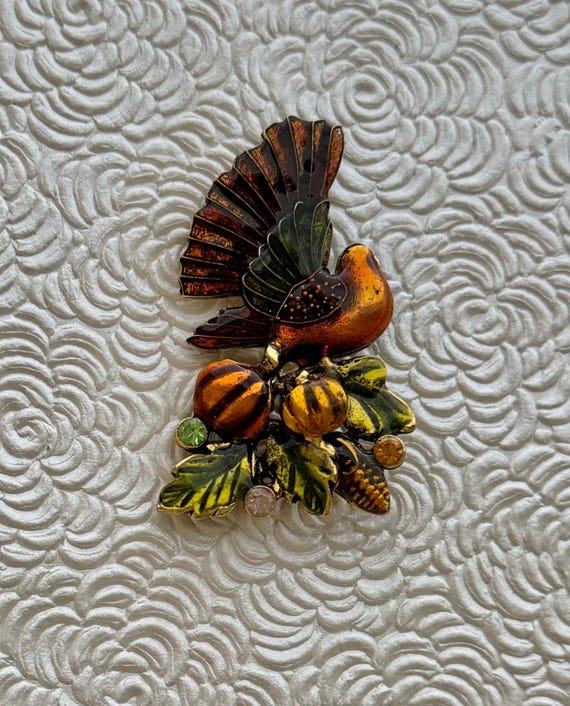 Vintage turkey brooch pin / enamel on metal