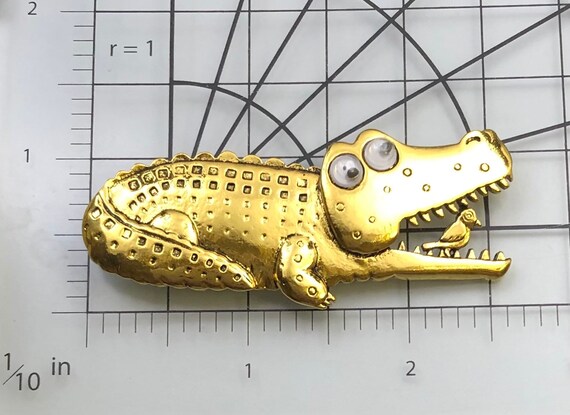 Unique vintage style alligator brooch - image 2
