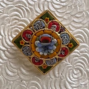 Vintage Italian micro mosaic  flower brooch