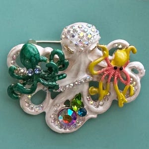 Vintage  style  octopus brooch