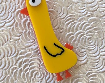 Unique vintage style chick brooch