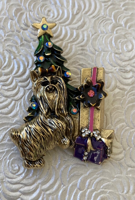 Dog Christmas Tree w/ gifts /  vintage  style broo