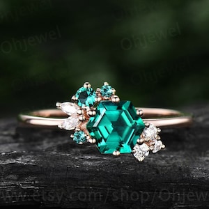 Hexagon cut emerald ring gold silver for women cluster vintage unique emerald engagement ring art deco moissanite bridal wedding ring gifts